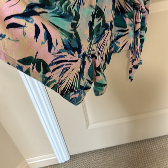 Torrid Multicolor romper size 1 - Picture 4 of 4